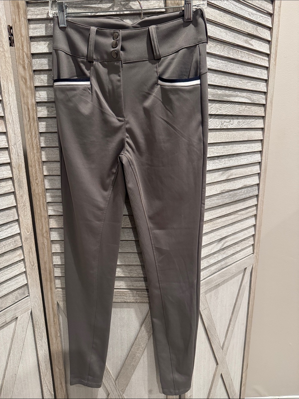 No grip leggings & breeches Sleek Gray with Stripe-Trim Pockets size small